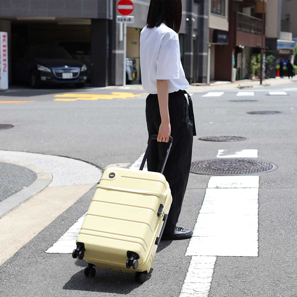 エリオス Mサイズ】TSAロック搭載！容量調整可能な軽量