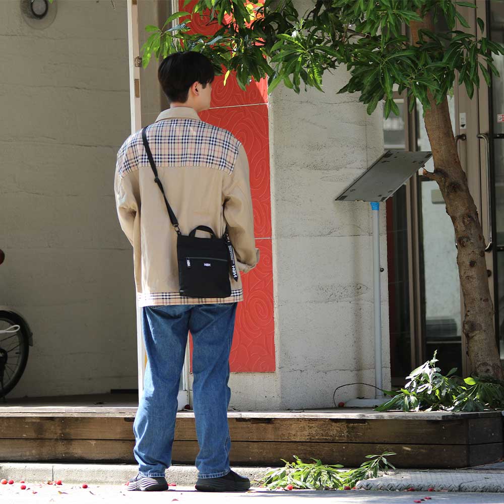 ダニー 薄マチ2WAYショルダー | ショルダー＆手提げで使えるミニバッグ